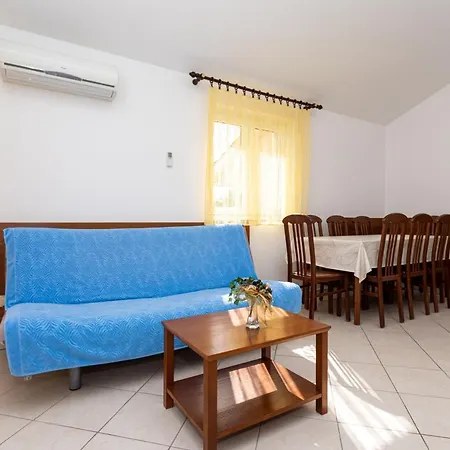 Apartamento Crnekovic Iv Baška
