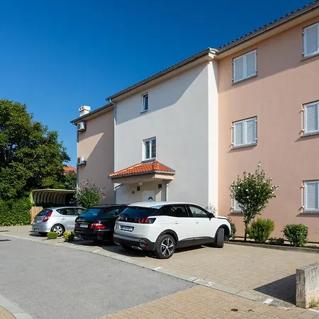 Apartament Crnekovic Iv *