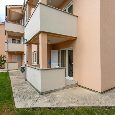 Apartament Crnekovic Iv Baška