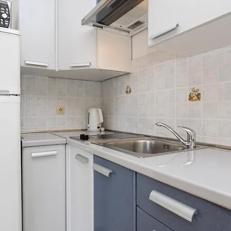 Crnekovic Iv Apartament Baška