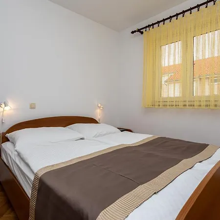 Apartament Crnekovic Iv *