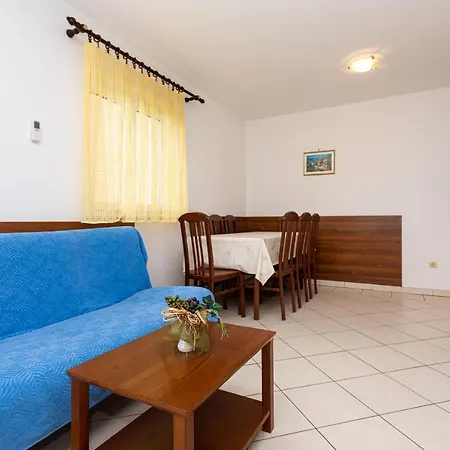 Crnekovic Iv Apartament Baška