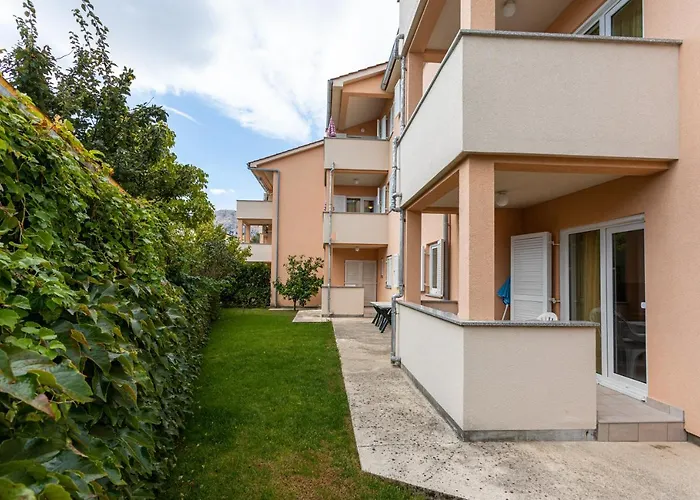 Apartment Crnekovic Iv Baška