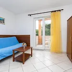 Apartment Crnekovic Iv *